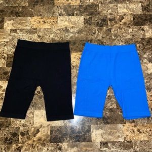 2 Zara Ribbed biker shorts